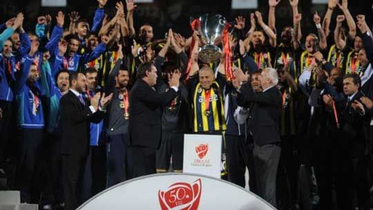 Fenerbahçe 29 yıllık hasreti sonlandırdı