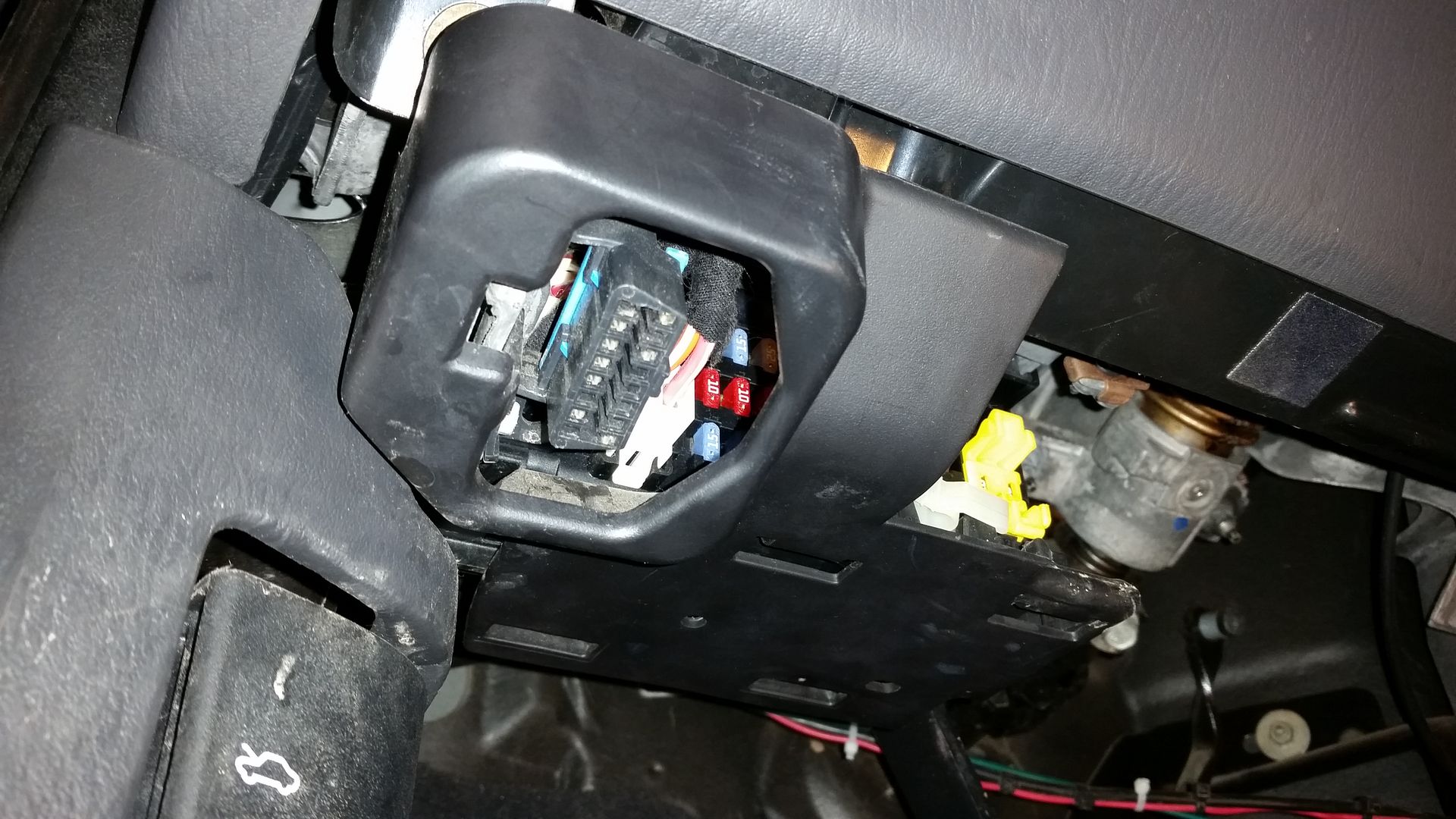 Avital 4103LX/DBALL2 Installation Write-Up - JeepForum.com avital 2101l wiring diagram 