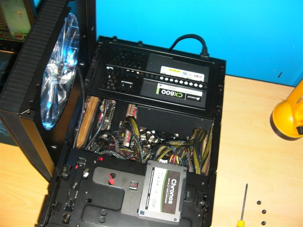 lan014Large.jpg