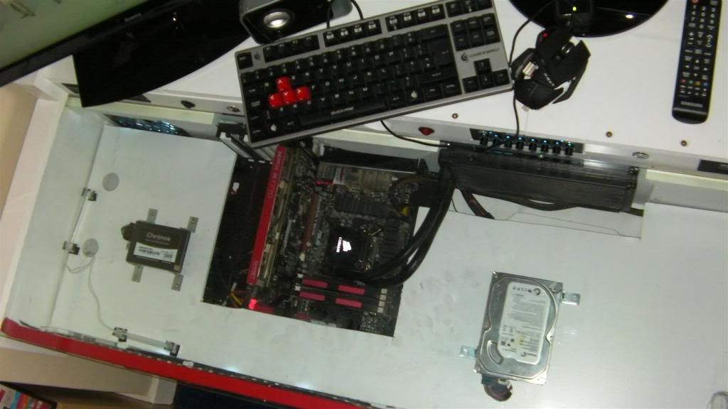 desk57_zps8e0710f6.jpg