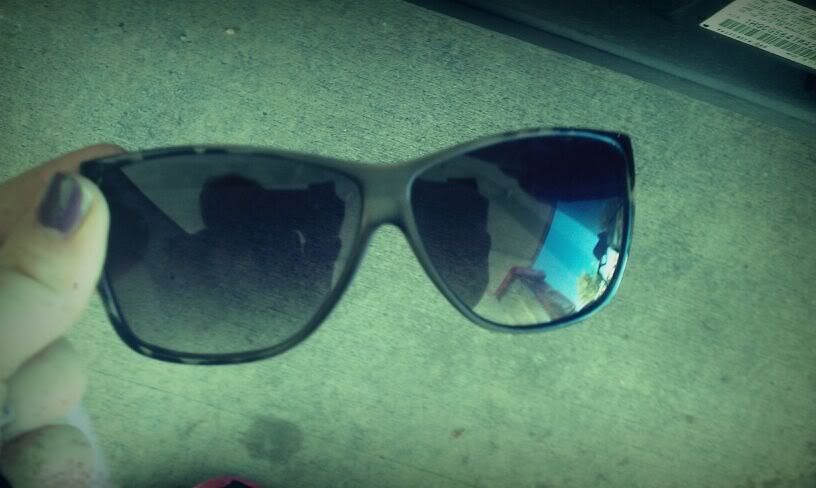 Filter: Grainy,Snapbucket