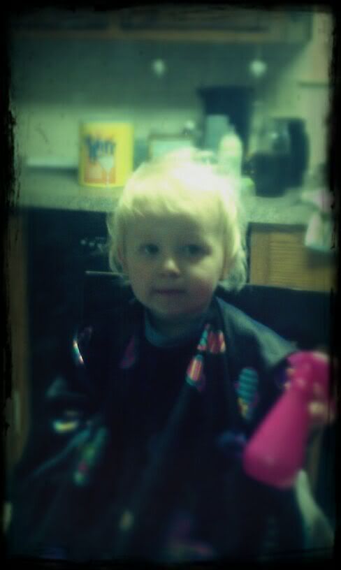 Set: Film,Filter: Grainy,Vignette: Small Black,Frame: Grunge Black,Snapbucket