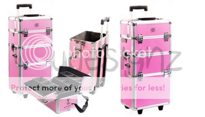PINK PROFESSIONAL ROLLING ALUMINUM COSMETIC MAKEUP CASE  